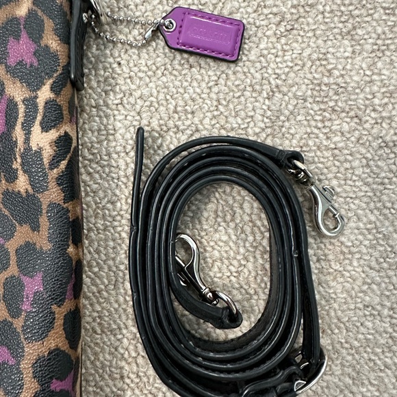 Coach crossbody bag - Picture 2 of 6